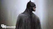 Bat-cowl-conceptart-BvS.jpg (30 KB)