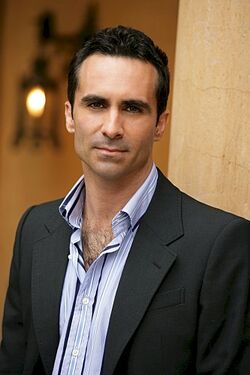 Nestor Carbonell