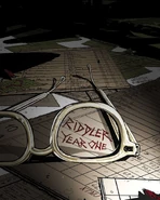 Riddler Year One teaser.jpg (126 KB)