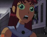 Starfire during the fight with Terra.