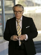 Robert Vaughn