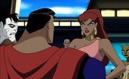 Giganta warns Superman.