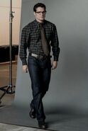ClarkKent-BTS-BVS.jpg (32 KB)