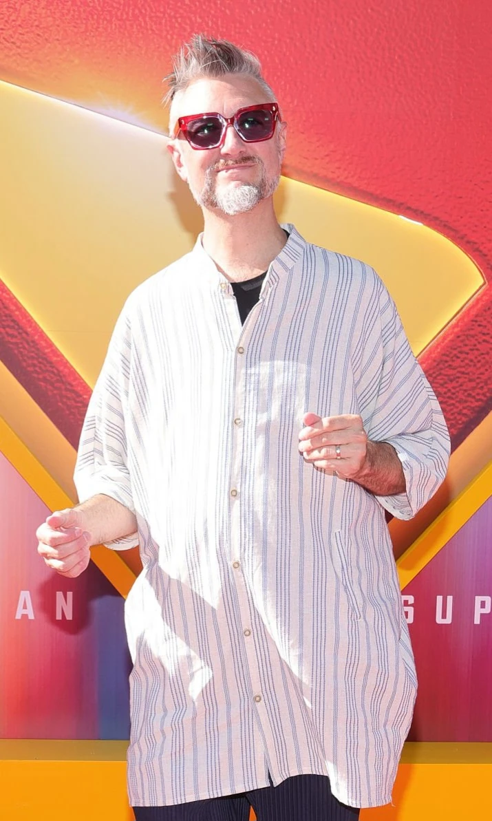 Sean Gunn | DC Universe Wiki | Fandom