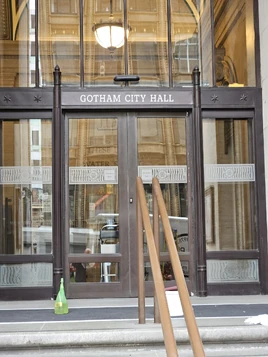 Gotham City Hall BTS