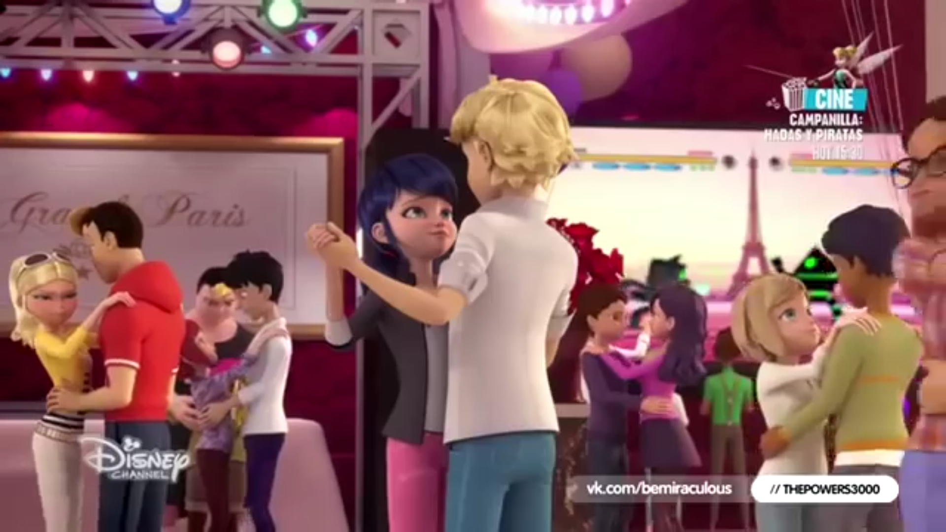 Adrien Kissing Marinette Fandom