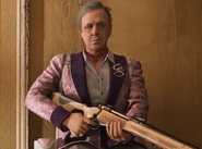 DI2 Curtis Sinclair.jpg (79 KB) Curtis holding Peggy