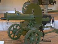 300px-Maxim Maschinengewehr 1910.jpg