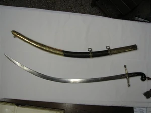 Close Range: Curved saber