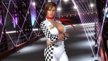 Lisa: White racing costume.