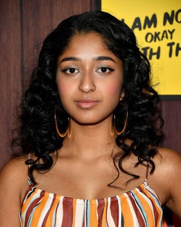Maitreyi Ramakrishnan Never Have I Ever Wiki Fandom