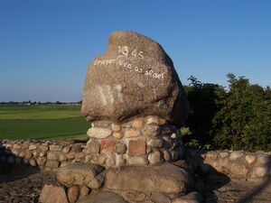 Monument ter herdenking aan de slag bij Warns