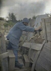 200px-WWI2.jpg