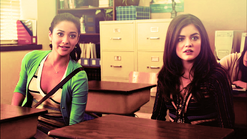 Emily-aria-emily-fields-and-aria-montgomery-23673037-500-281