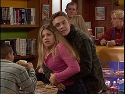 Eric-and-Topanga-boy-meets-world-31330707-640-480