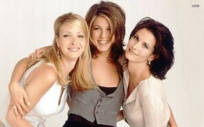 Phoebe-rachel-and-monica-friends-28330-1680x1050