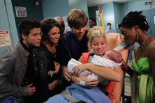 Jenna gives birth to Tyson.