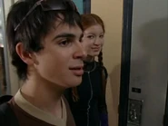 S degrassi30450248.jpg (16 KB)