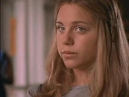 104 Eye of the Beholder 028.jpg (13 KB)