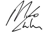 Munro autograph.jpg