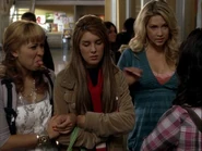 Tumblr mdrn6sAOGA1qc1tpr.jpg (201 KB)