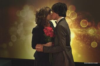 Eli Clare Relationship Degrassi Wiki Fandom