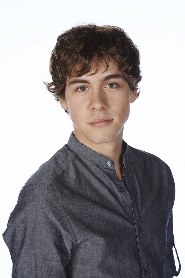 Eli Goldsworthy, Degrassi Wiki