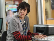 1222-picture-2.jpg (33 KB)