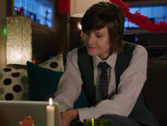 About-a-girl-still-1.jpg (24 KB)