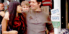Tumblr nxiy5bpFaC1qic8ixo9 250.gif