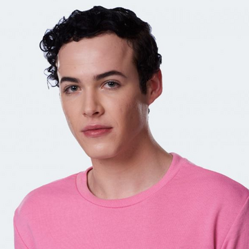 Tristan Milligan Degrassi Wiki Fandom Comme leurs parents avant cela, ils devront relever au cours de leurs etudes differents challenges, faire face a leurs premiers amours ainsi que leurs premiers echecs, tout en tentant de. tristan milligan degrassi wiki fandom