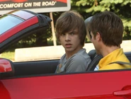 Episode-911-9125056.jpg (55 KB)