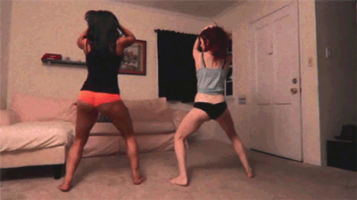 Elle twerk team