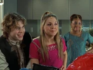 S degrassi3220043.jpg (24 KB)