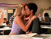 Paige,jimmy,kiss01-5.jpg