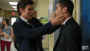 Drew and Dallas kiss