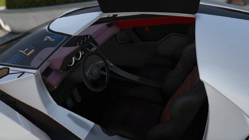 Die offene Flügeltür und die Innenausstattung