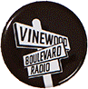Vinewood-Boulevard-Radio-Ansteckplakette