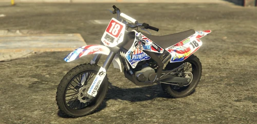 Die Sanchez im Patriot-Beer-Design