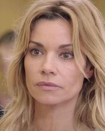 Chloe Delcourt Wiki Demain Nous Appartient Fandom