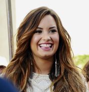 Demi Lovato - Demi Lovato Wiki (16)