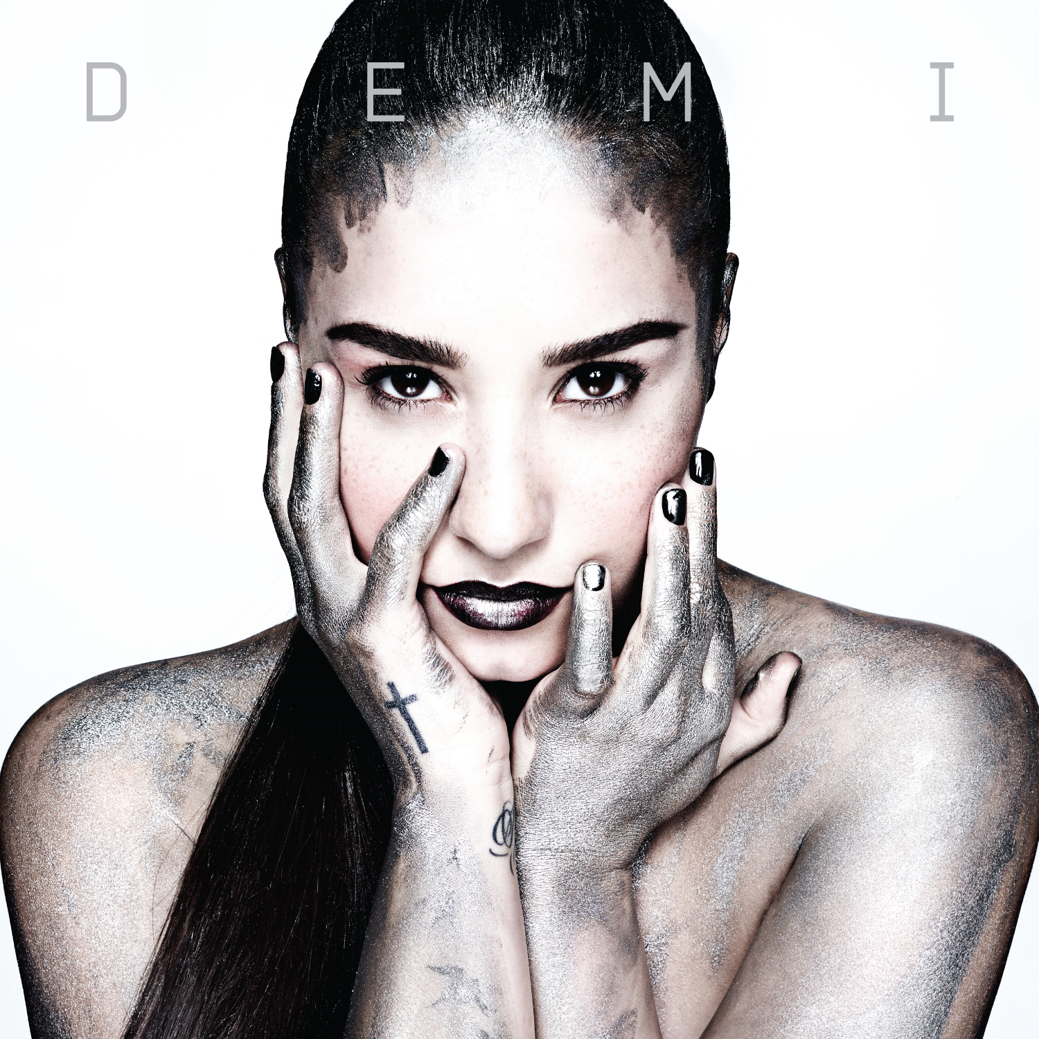 Two Pieces, Demi Lovato Wiki