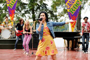 Demi-lovato-camp-rock-billboard-1548