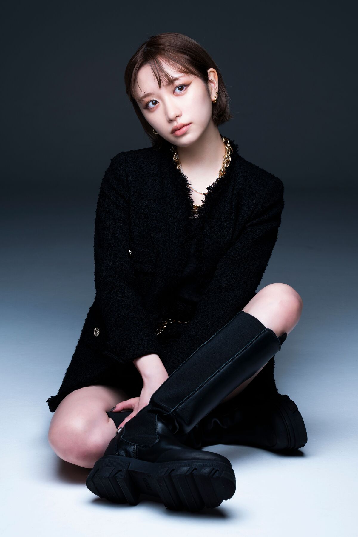 [BLACKMUSE]少女時代ユナ着用 double circle-stone drop earring Sailor Moon's Black Lady Inspires Dark Crystal Earrings