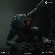 Figura de Bud incluida como parte de la estatua coleccionable Dek y Thia realizada por Sideshow Collectibles e Iron Studios.