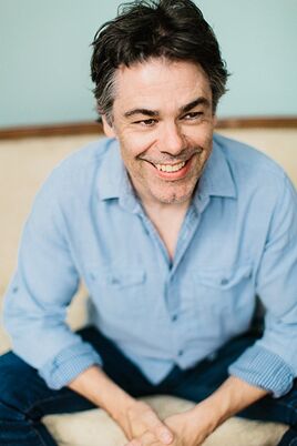 Jonathan Holmes