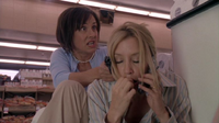 3x07 - Lynette phone