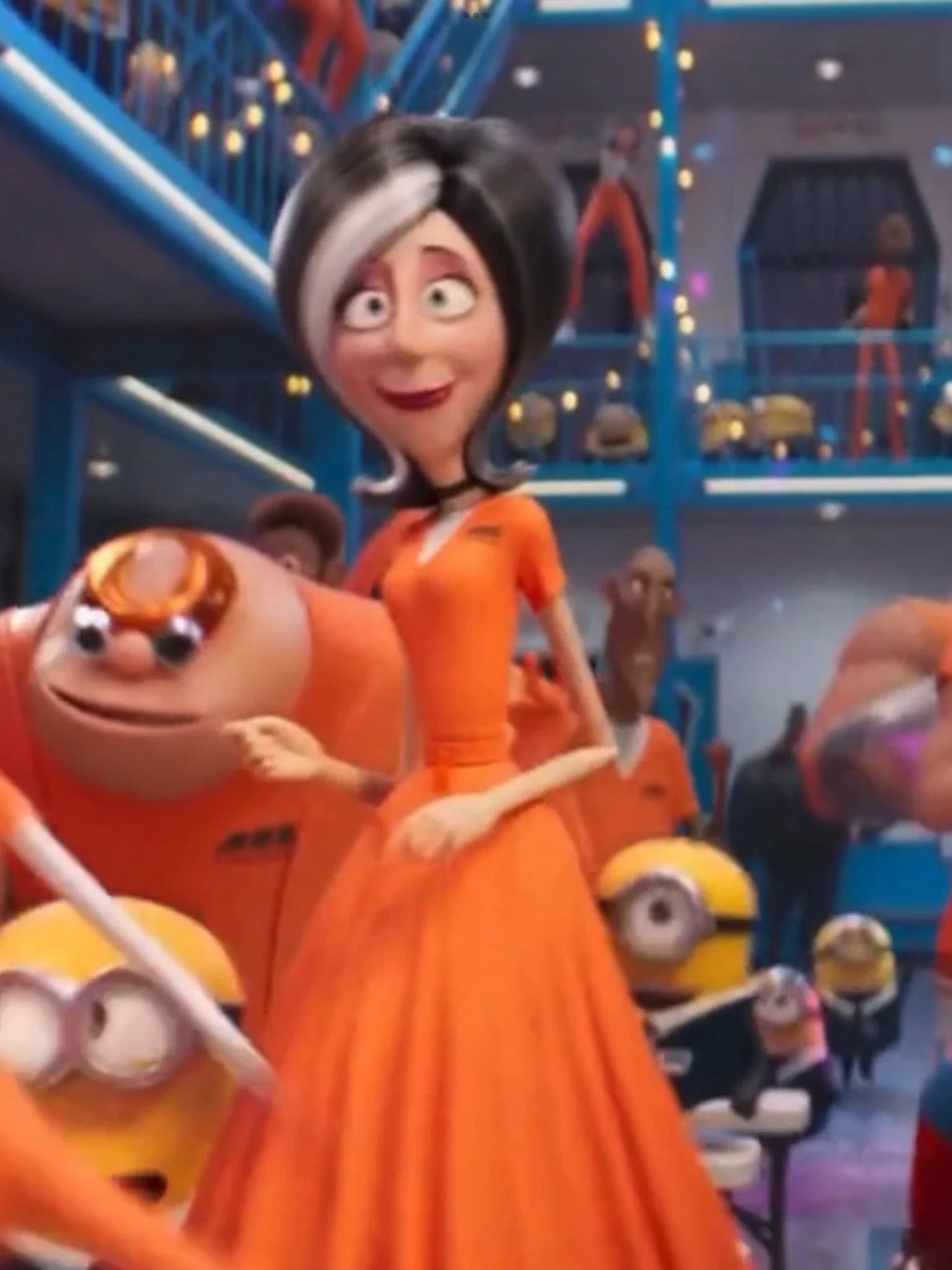 nutcracker lady with big dress CHECKERED LADY Nutcracker
