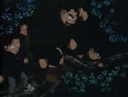 I Detective Boys si incontrano di notte davanti alla casa dei Tanakas