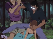 Makoto salvando a Sonoko